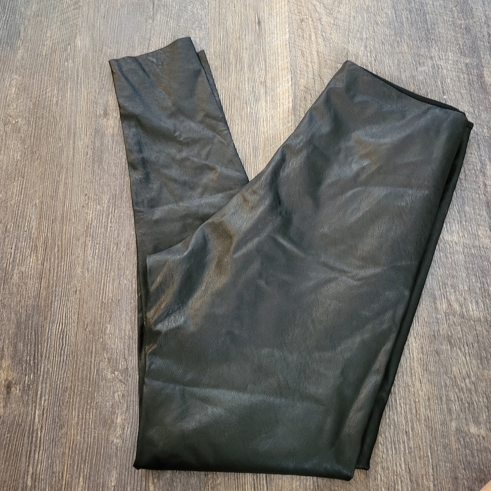 Commando pants - Picture 2 of 4